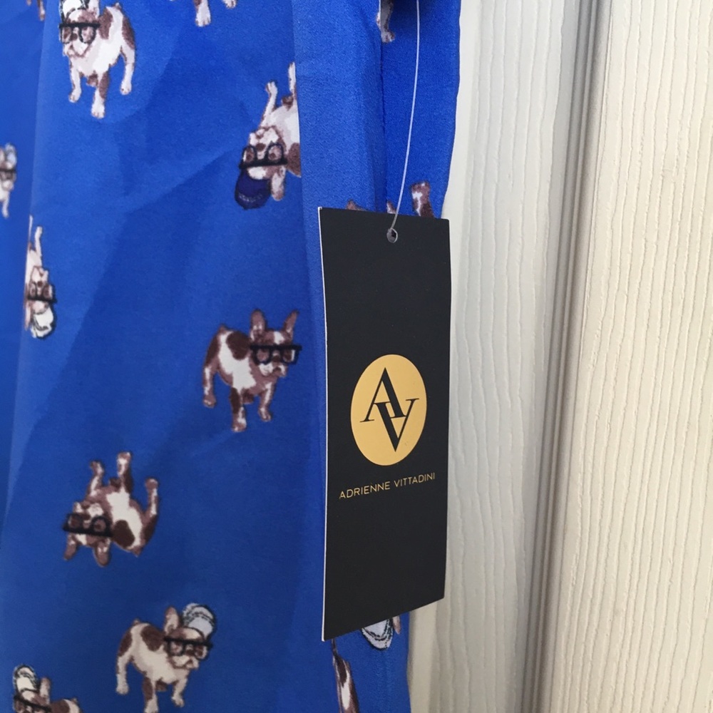 Adrienne Vittadini hipster French bulldog blouse - Picture 3 of 5